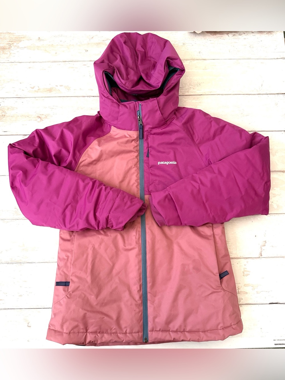 Patagonia Girls Size 14 Snowboard Skii Winter Fully Waterproof Jacket Coat Teen